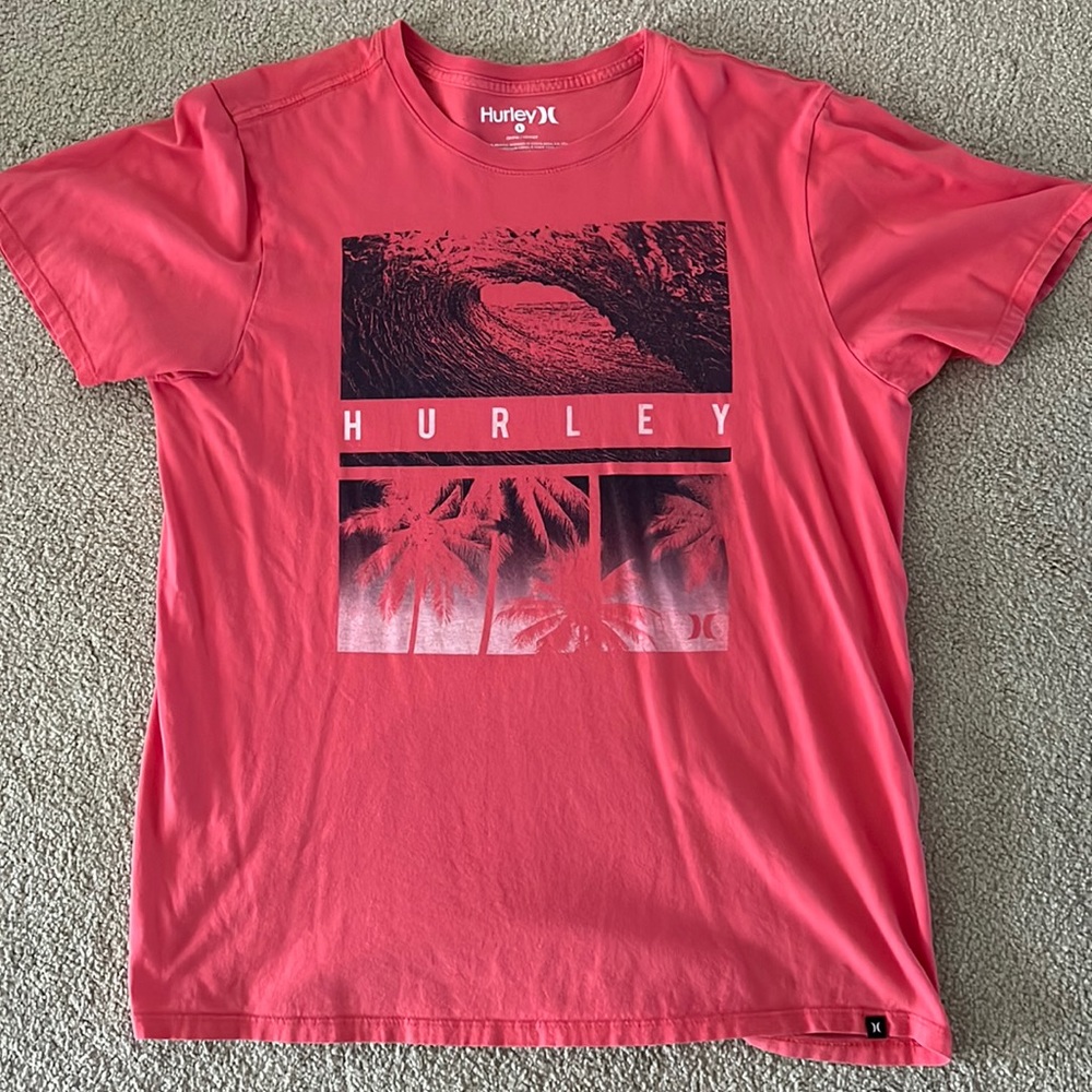 Hurley T-shirt size Large